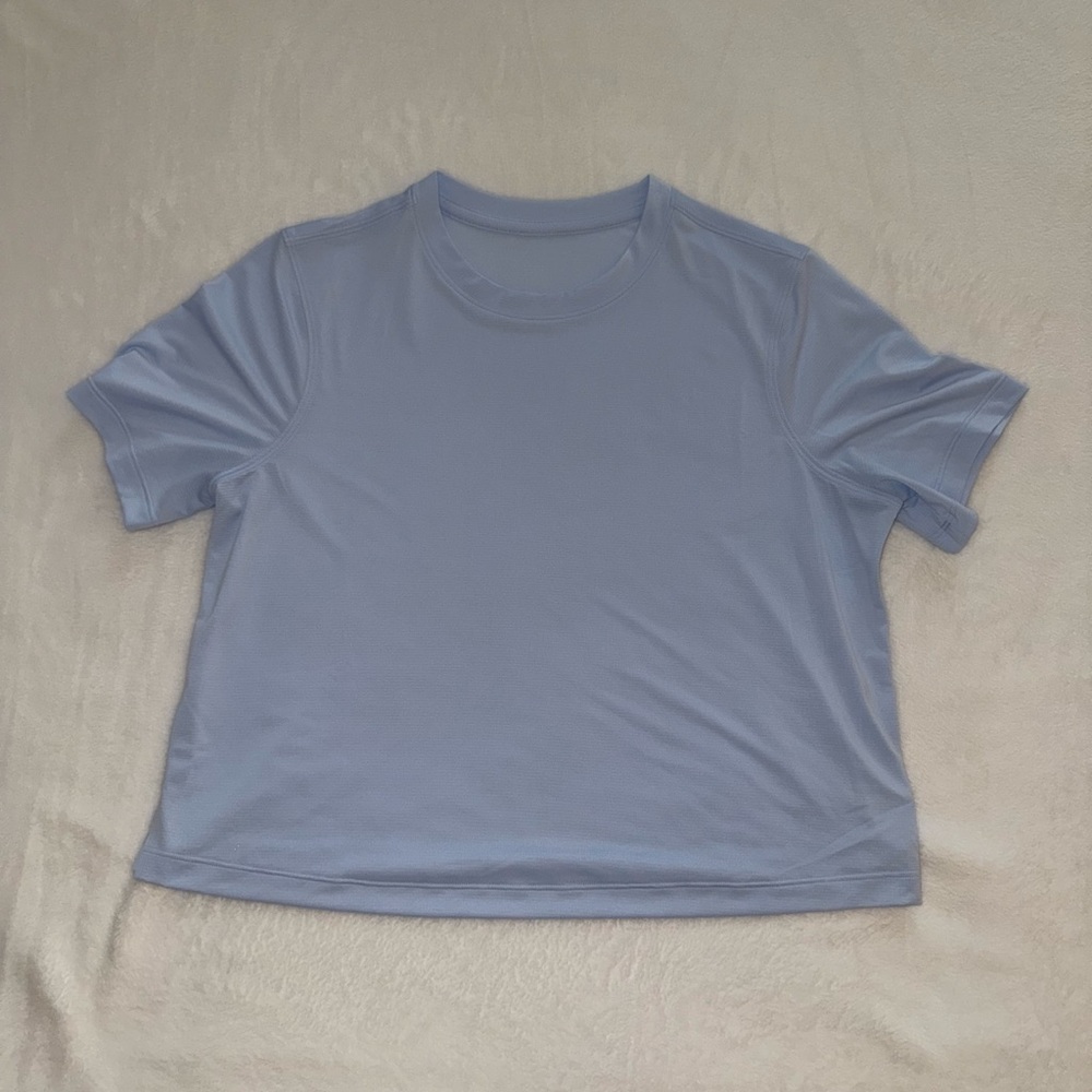 Lululemon ultralight waist length top